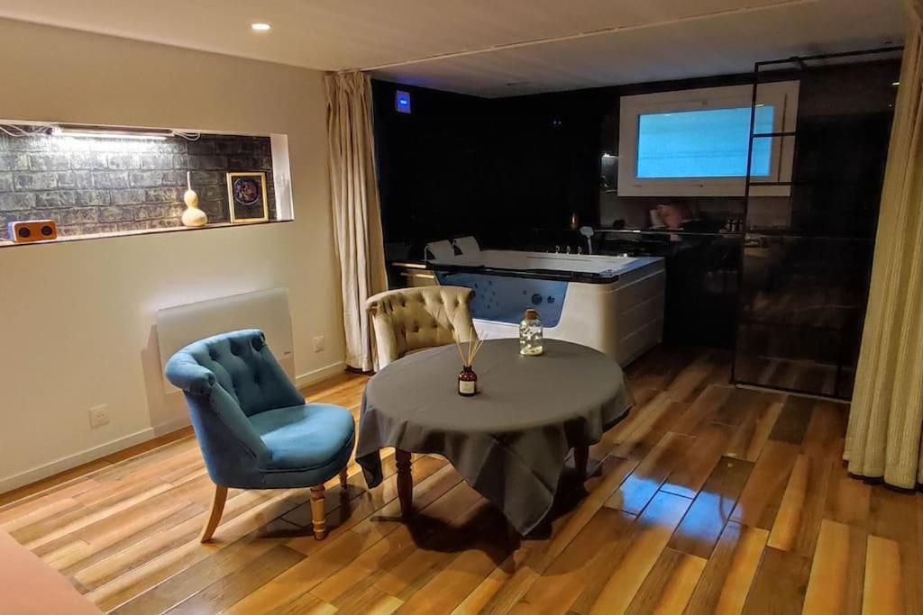Studio Paisible Et Balneo Vezin-le-Coquet 외부 사진
